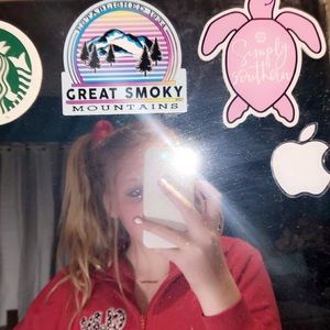 Meet your Posher, Allie